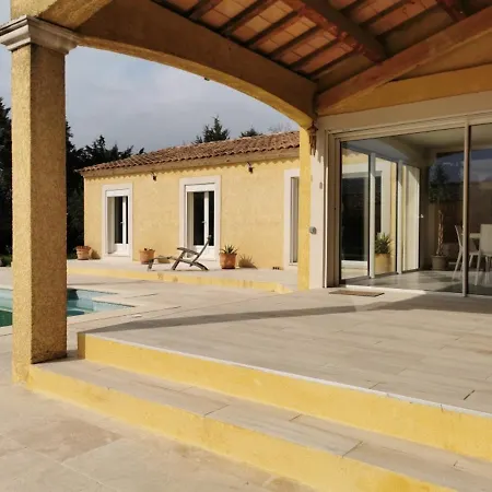 Tatil Evi Maison Rochefort-du-gard, 8 Pieces, 8 Personnes - Fr-1-698-13 *