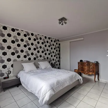 Maison Rochefort-du-gard, 8 Pieces, 8 Personnes - Fr-1-698-13 *
