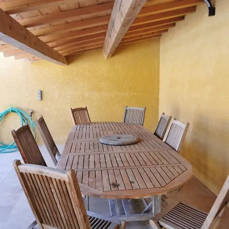 Maison Rochefort-du-gard, 8 Pieces, 8 Personnes - Fr-1-698-13